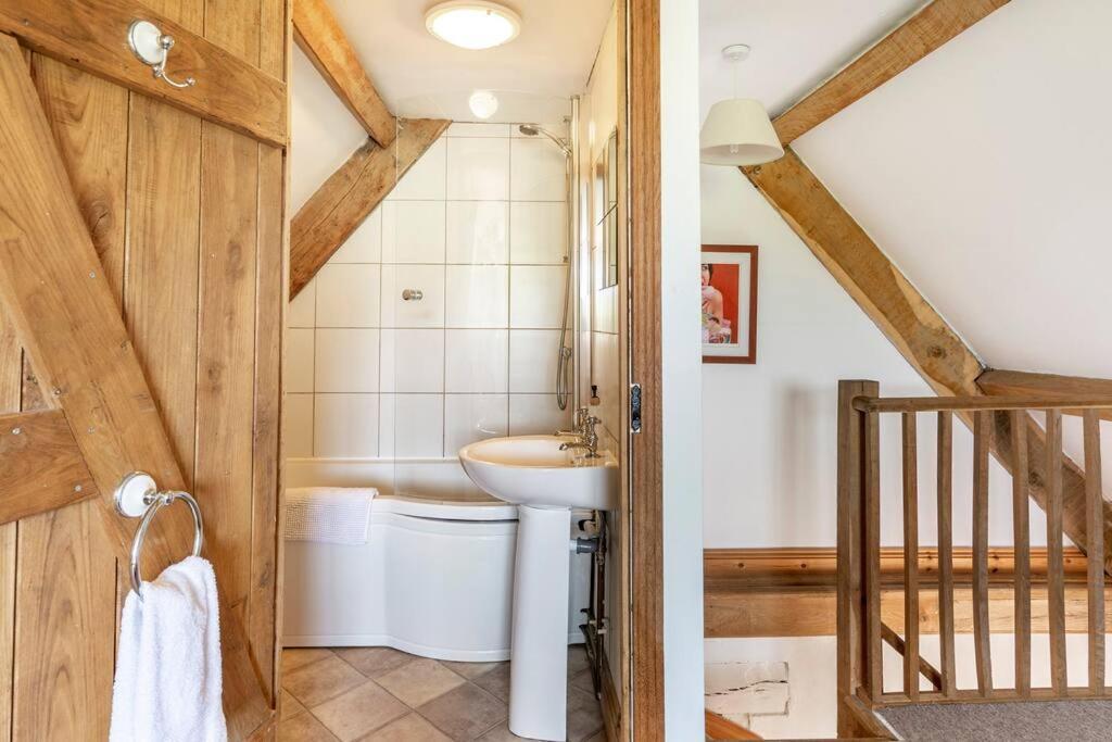 Beech Cottage, Spacious Rural Retreat 우스크 외부 사진